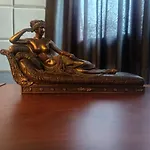 Luxurious Egyptian Vibes Suite With Hot Tub, Gym, Office
