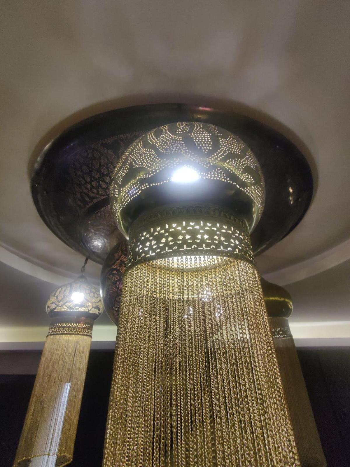 Apartment Luxurious Egyptian Vibes With Hot Tub, Gym, Office