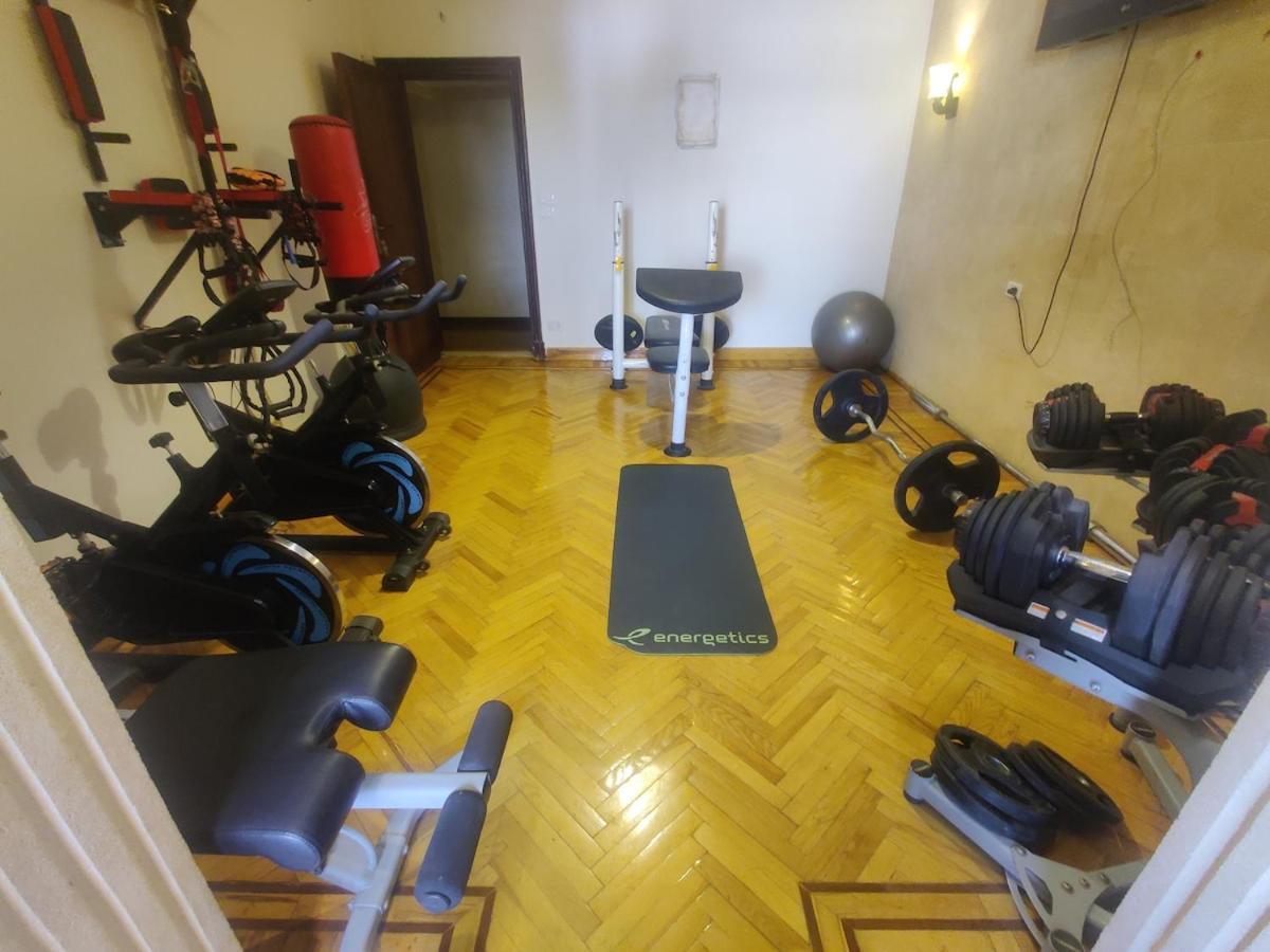 Apartment Luxurious Egyptian Vibes With Hot Tub, Gym, Office